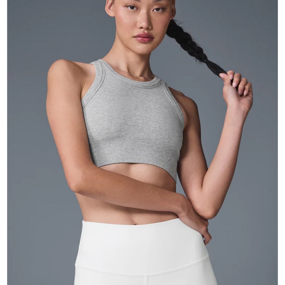 Alo Gray Sleeveless Crop Top